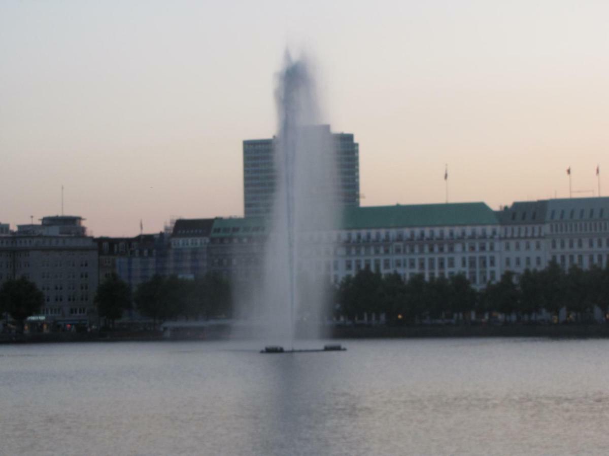 Milano Hotel Hamburg Exterior photo